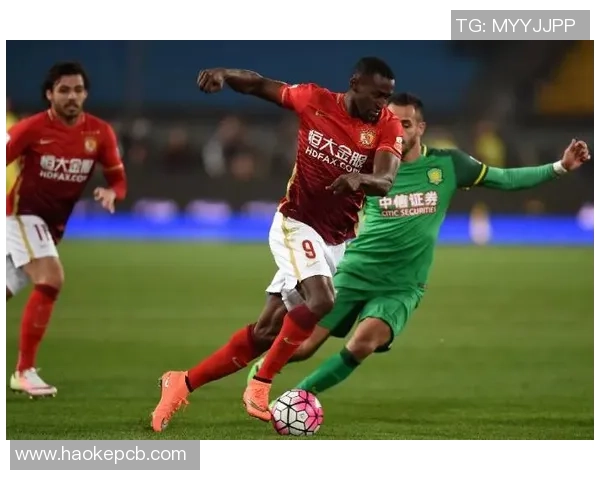 国安与恒大对决深度分析球队状态战术布局及关键球员表现