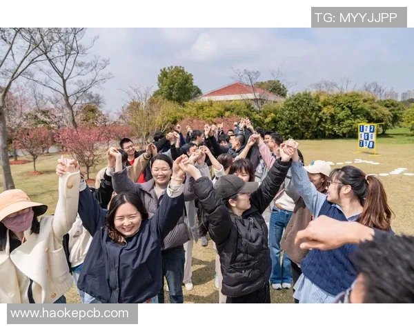西安飞盘队在极限运动嘉年华中的团队协作表现精彩点评